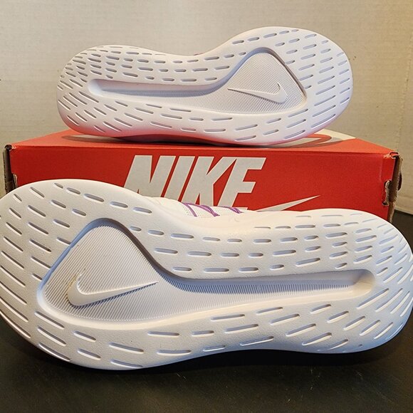 NIB Sz 6.5🔥Nike VTR New Womens White Training Gym Shoes AT4345-100 - Picture 7 of 7